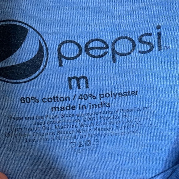 Vintage inspired Pepsi Graphic Tee (M) - Picture 7 of 8